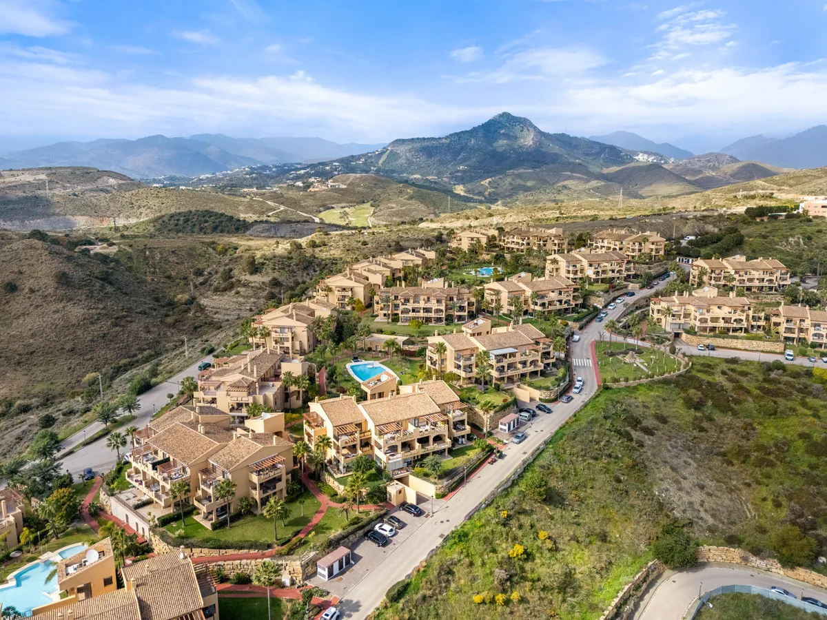 84756e07-4278-41e4-b87b-66bd7f867c6c