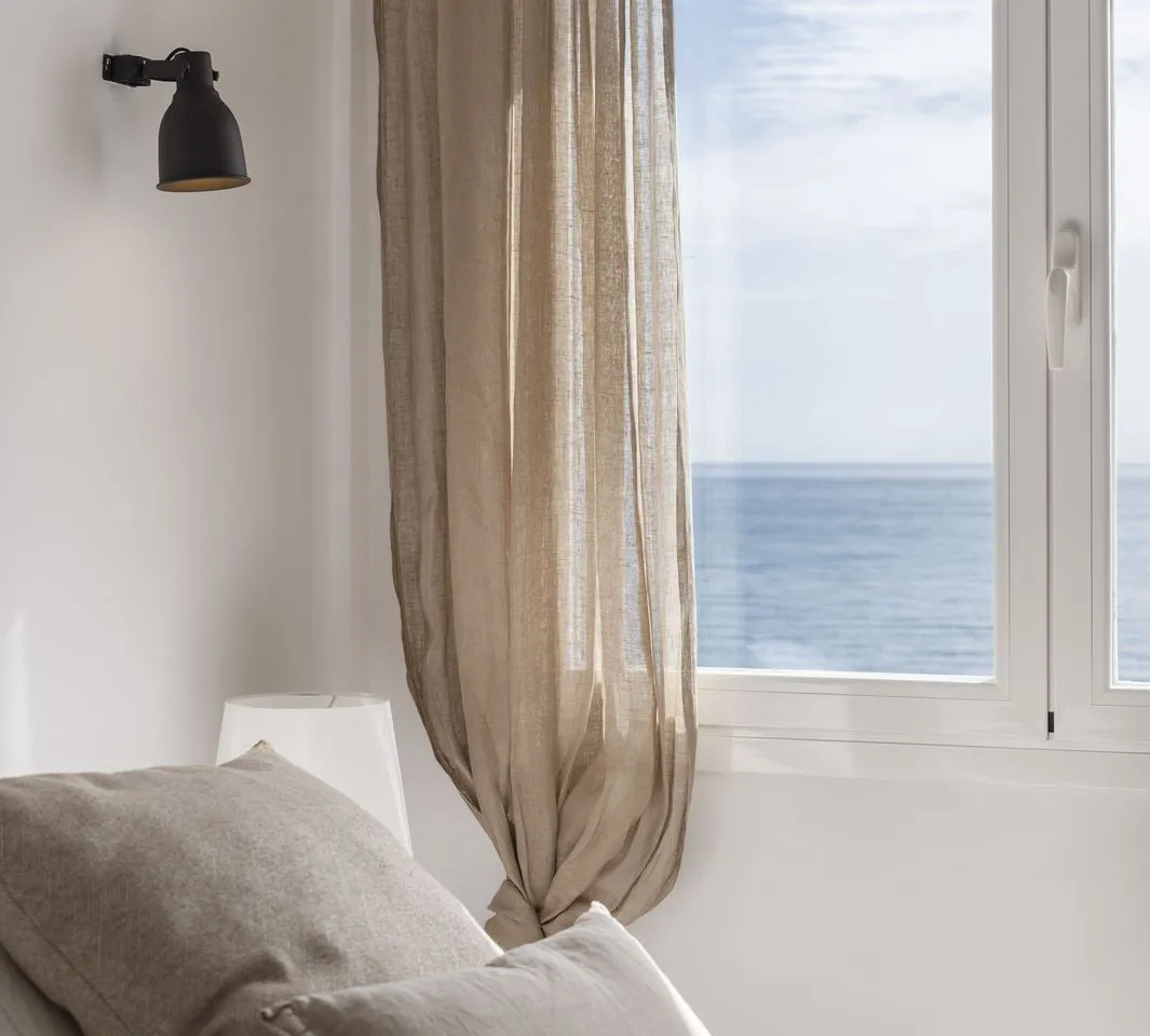 09d7415a-4a30-4bfb-aed7-804c67c1b8b4