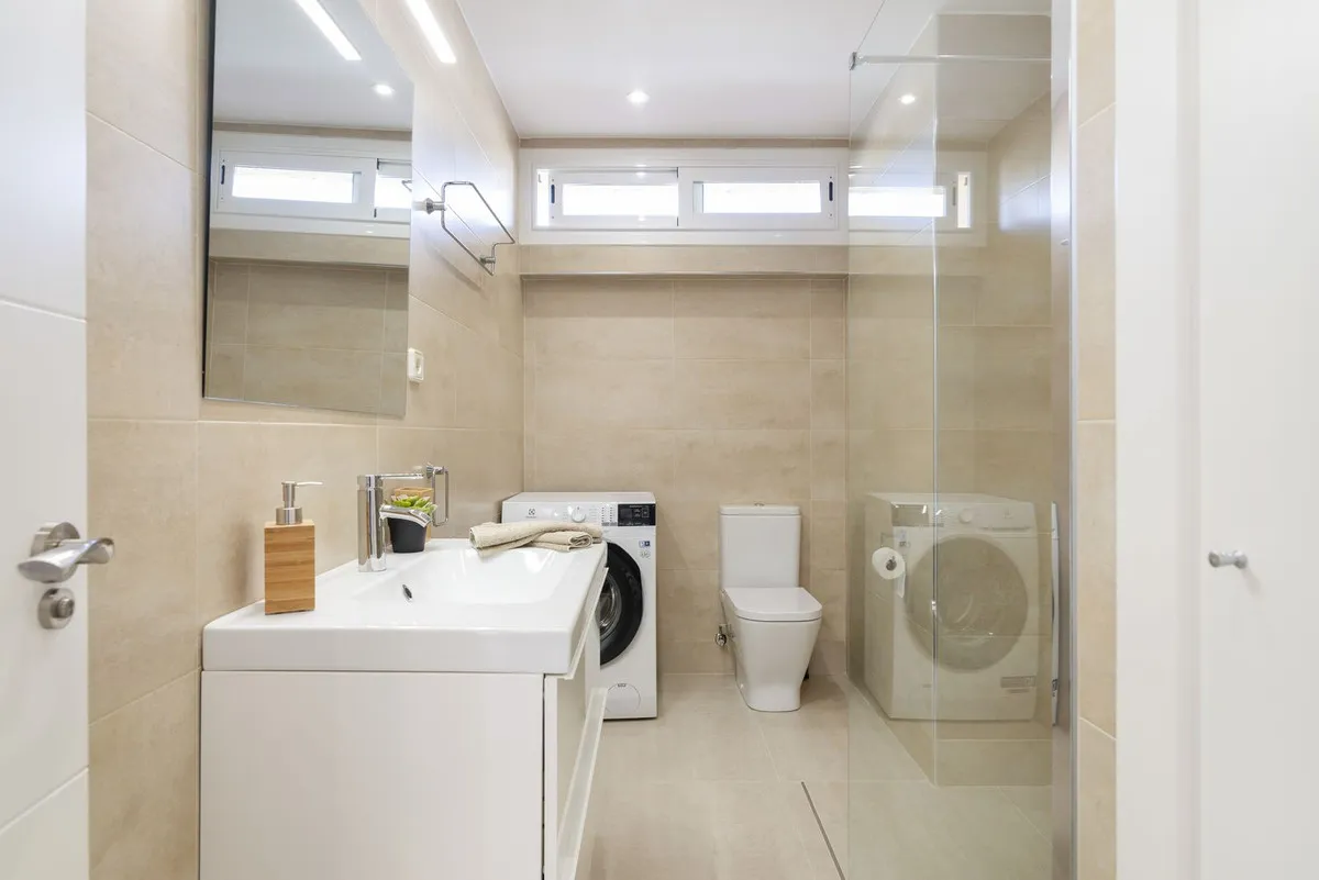 10740c9b-4db5-4dd5-832b-33d9947bb502