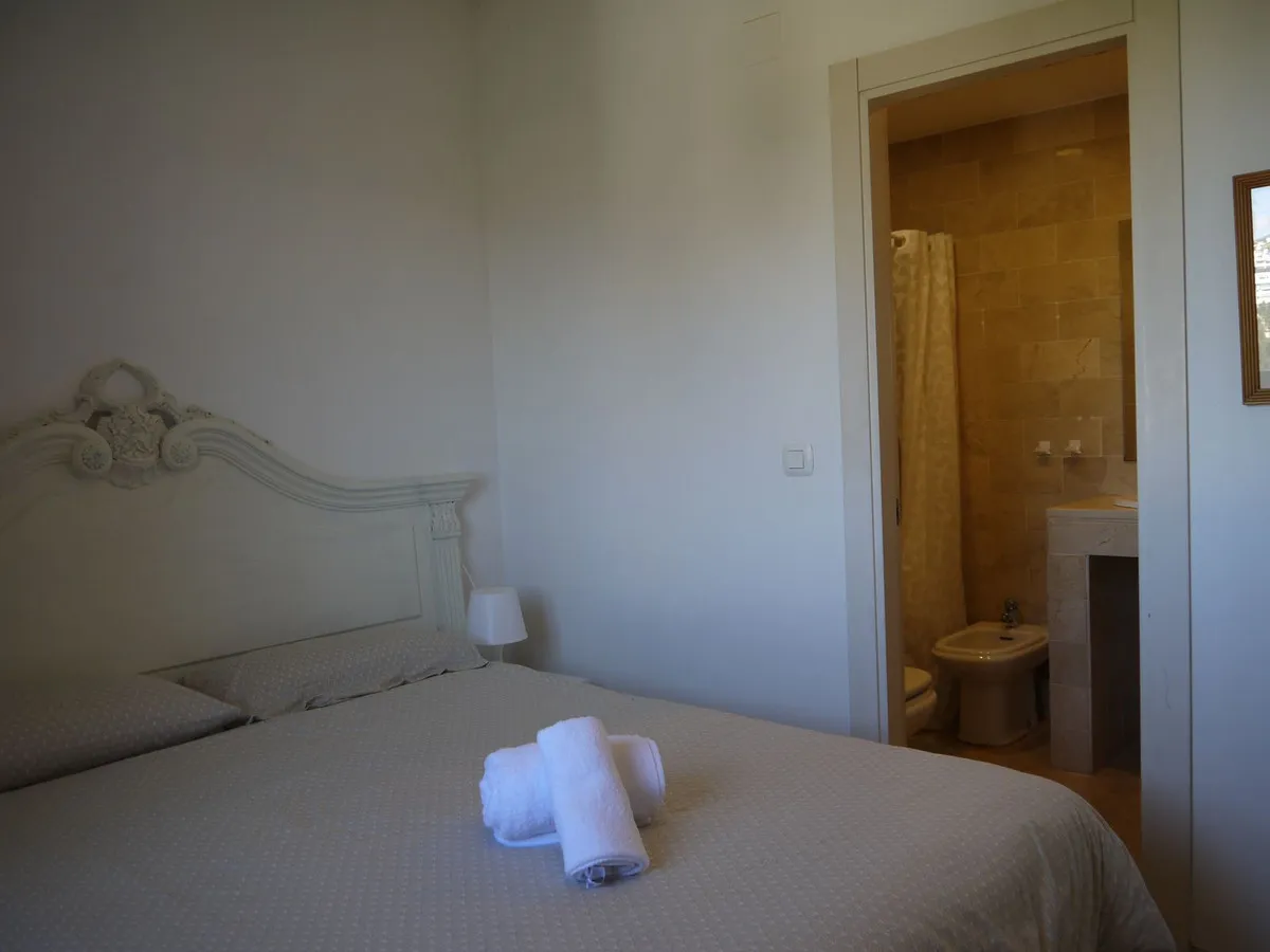 17feb7c5-b581-451b-b106-b0b566975501