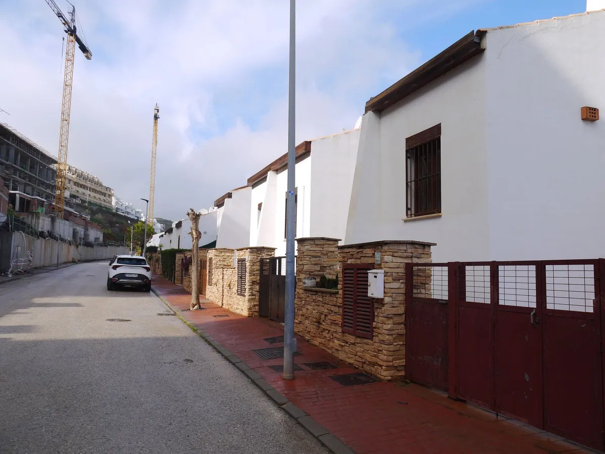 af3d7f38-a126-4a6b-9904-6714dce577dd