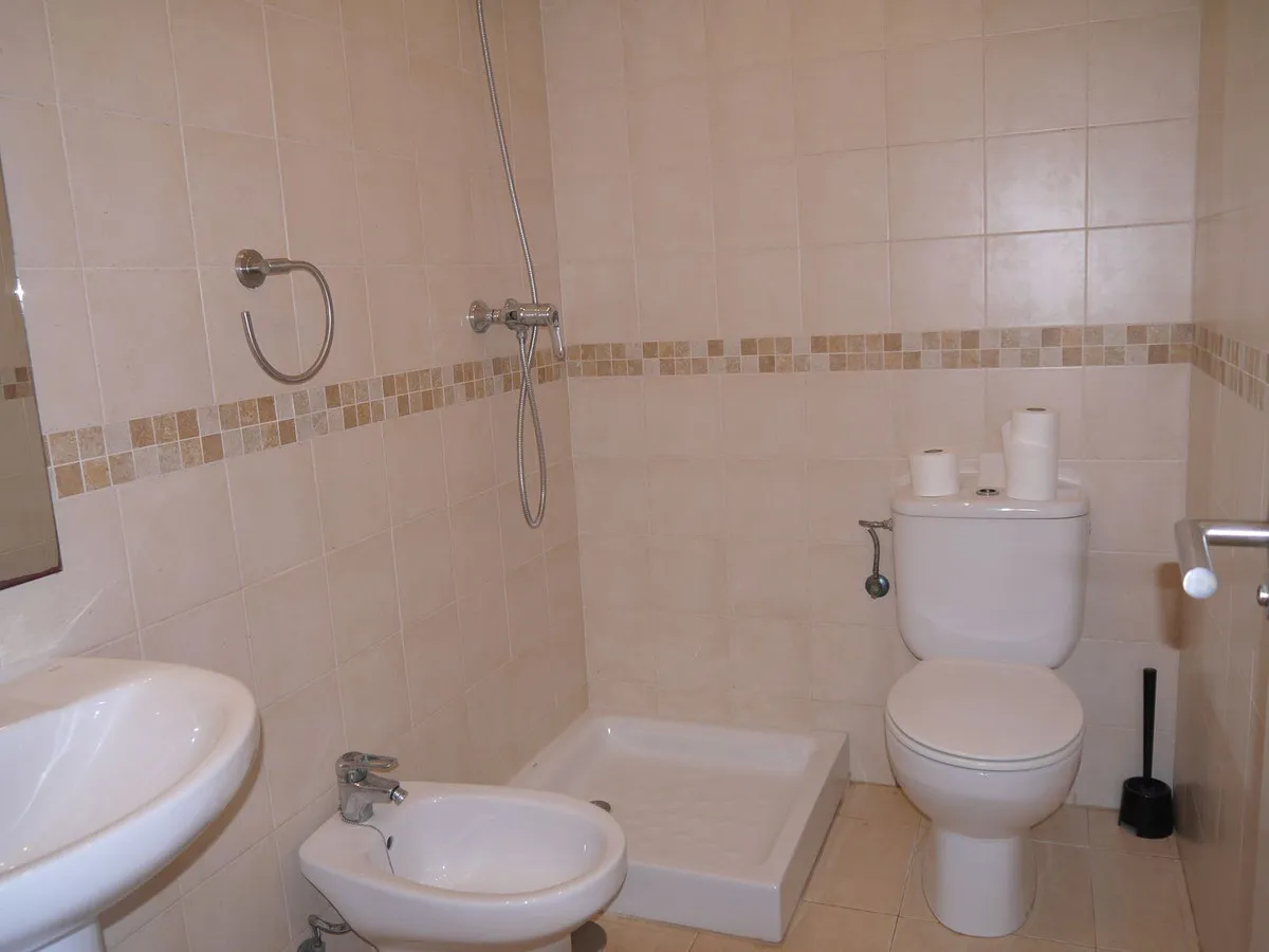 ee28ff66-218f-474f-9650-03567da7c1e6