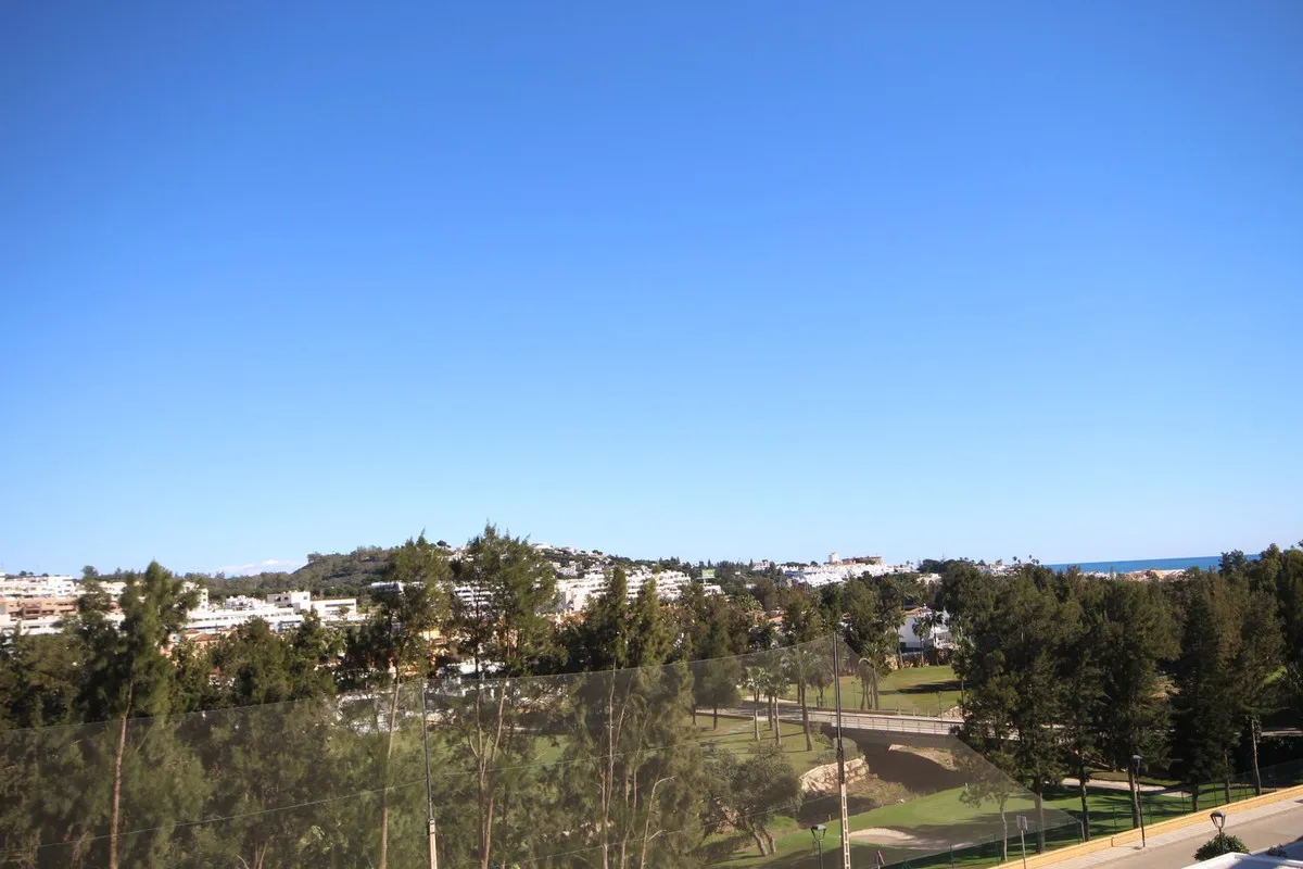 2d7f7c12-dd0b-4481-9df9-feb551b34a4f