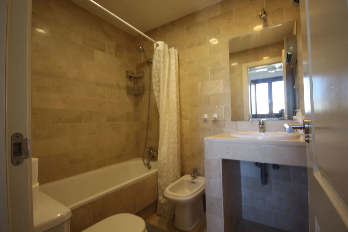 7d003d96-584b-4919-82f1-7073a045575c