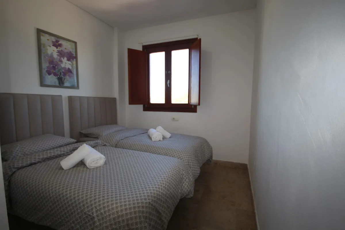 8436b0e9-7d45-4f44-b789-3974ae6d6fb5