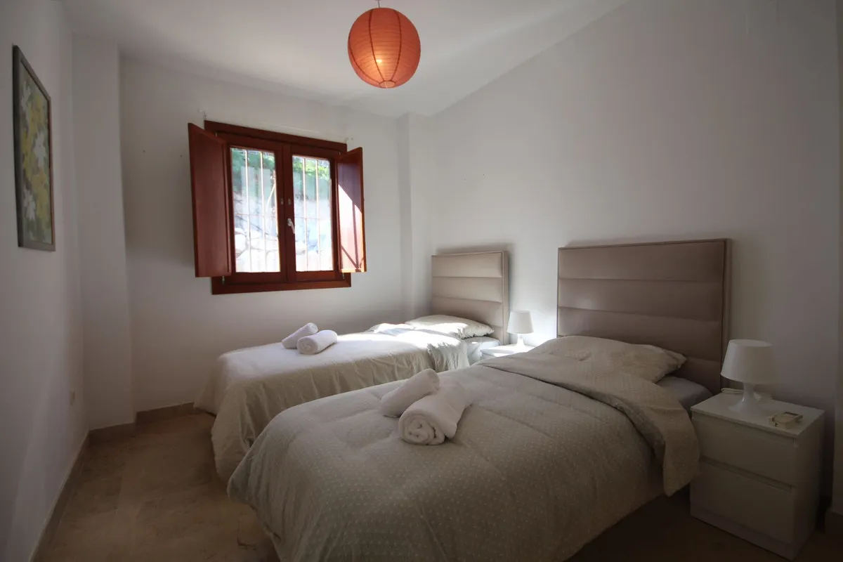 ec8a4bac-c912-438a-8edb-4b64b99d01dc