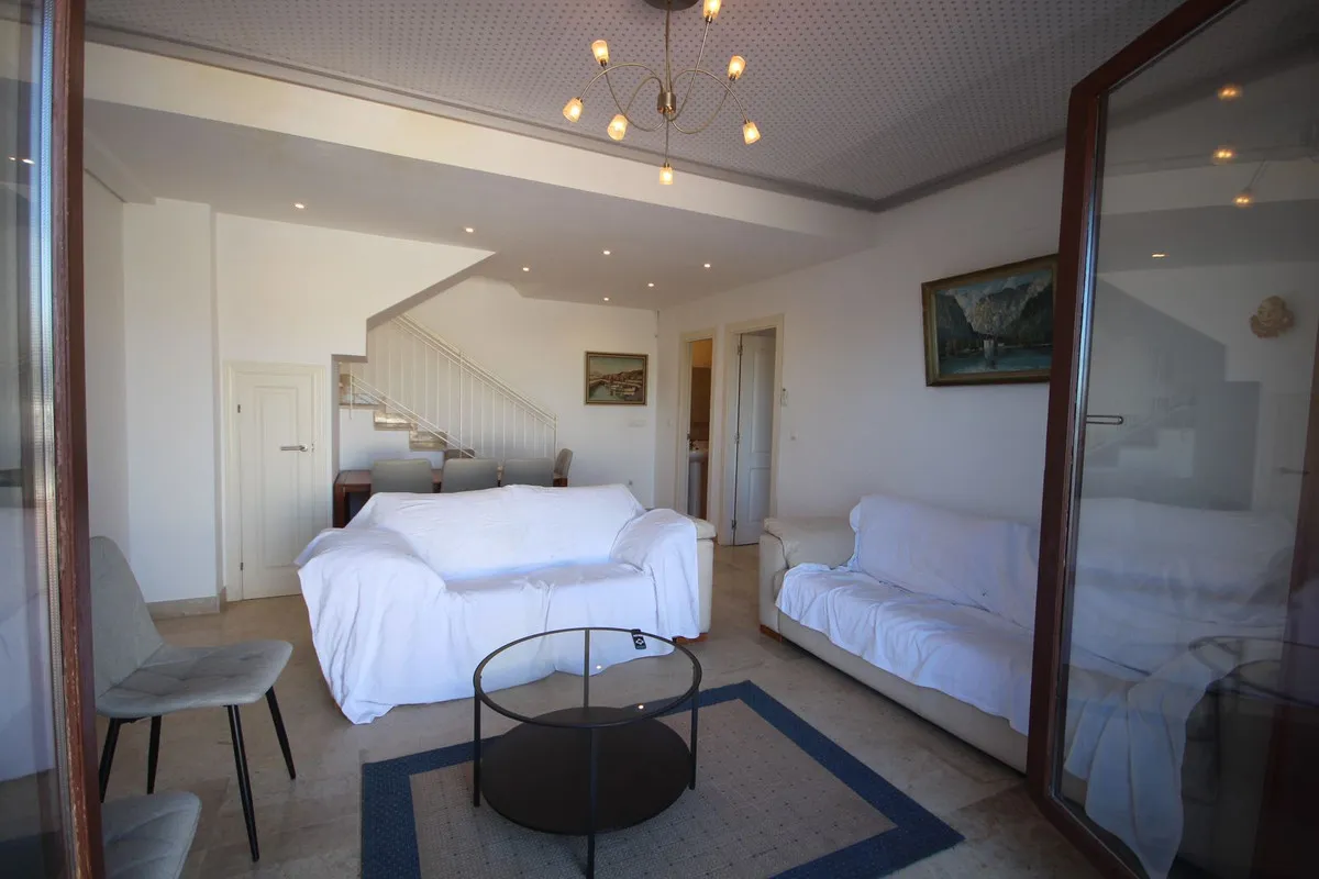 f46c9ee1-841e-48c9-bdc9-42933b1f0810