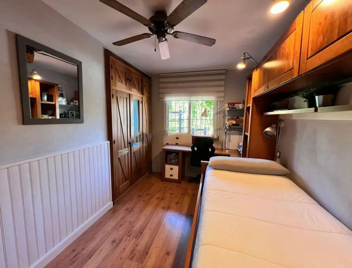 b9de44fe-2aae-457c-b134-a2dd66a12cda