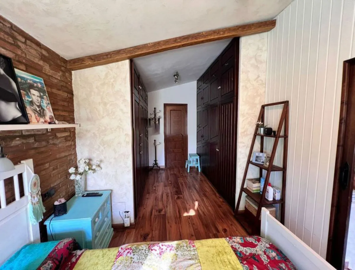 c76fc2be-2c0d-4690-8c36-003f38e99c60