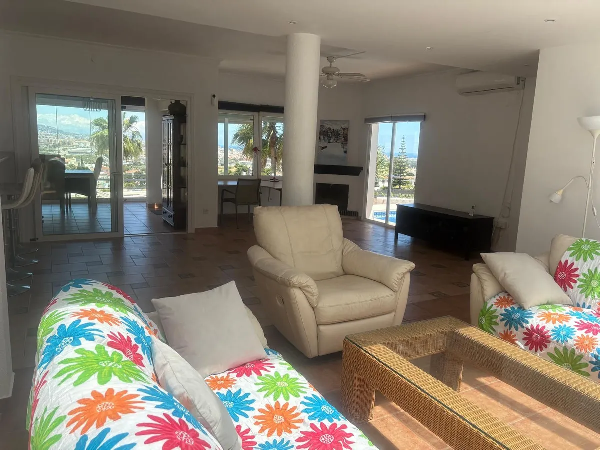 f92785ab-d809-4474-87d0-b6af82ff565c