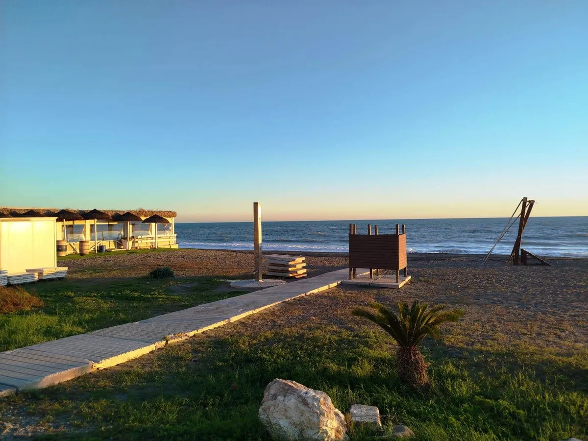 e1abb92b-6ec1-48be-a875-75c33b037896