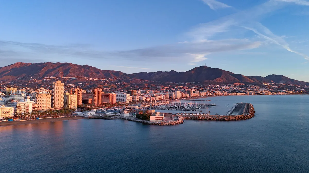 6a7bb441-d3d7-465d-b876-34208a86e293