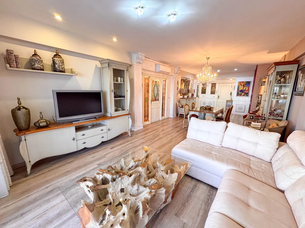 b403e7ed-9f33-4418-b74a-b0a0c9023a3c