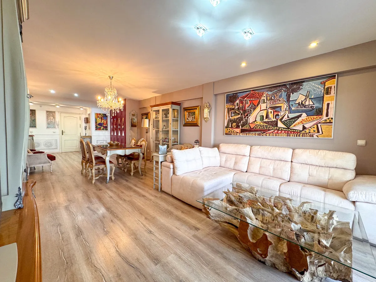 d952d3f7-5217-40cc-a10b-6adda58a329f