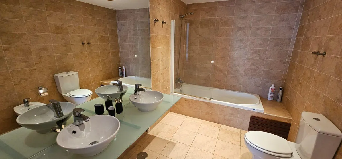 b6ebd5ac-c678-425c-9c12-c6e71bbf3bf8