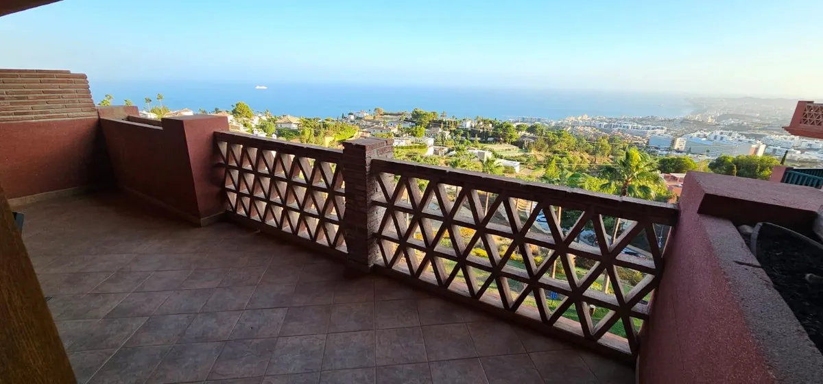 d0955eeb-9b24-4033-b610-8d4ed618d3e6