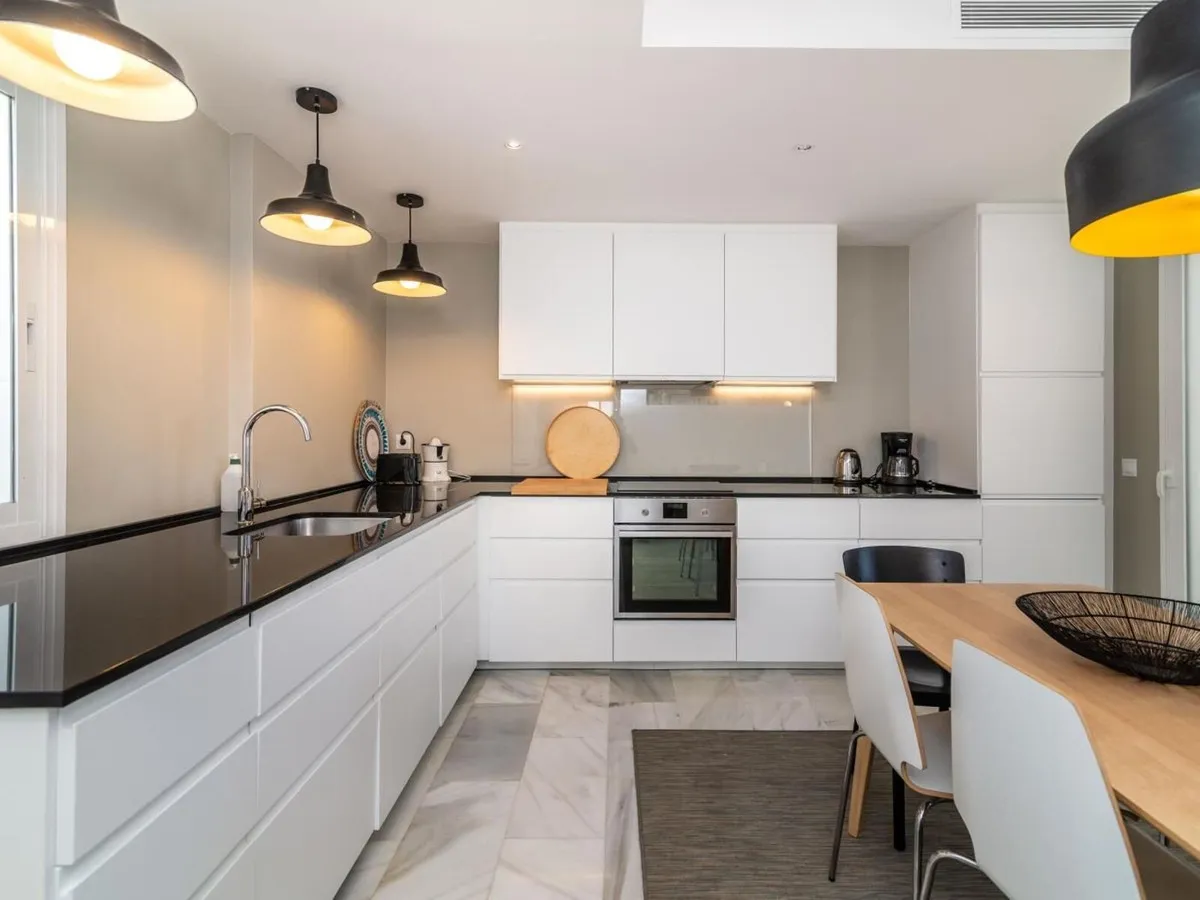 77c6b504-079e-4a9a-9e6e-30e7cfc5db26