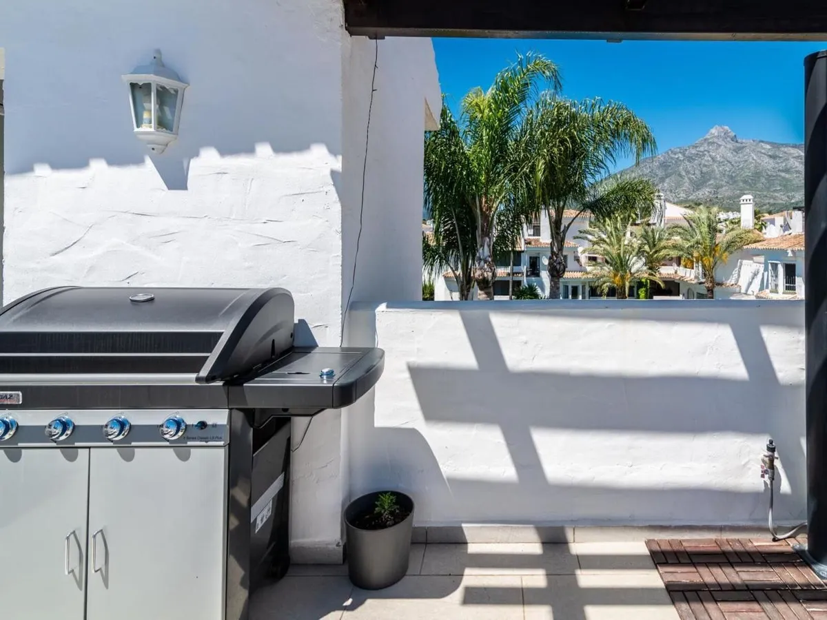 d060a59f-630c-4b74-b53b-f3d63419c349