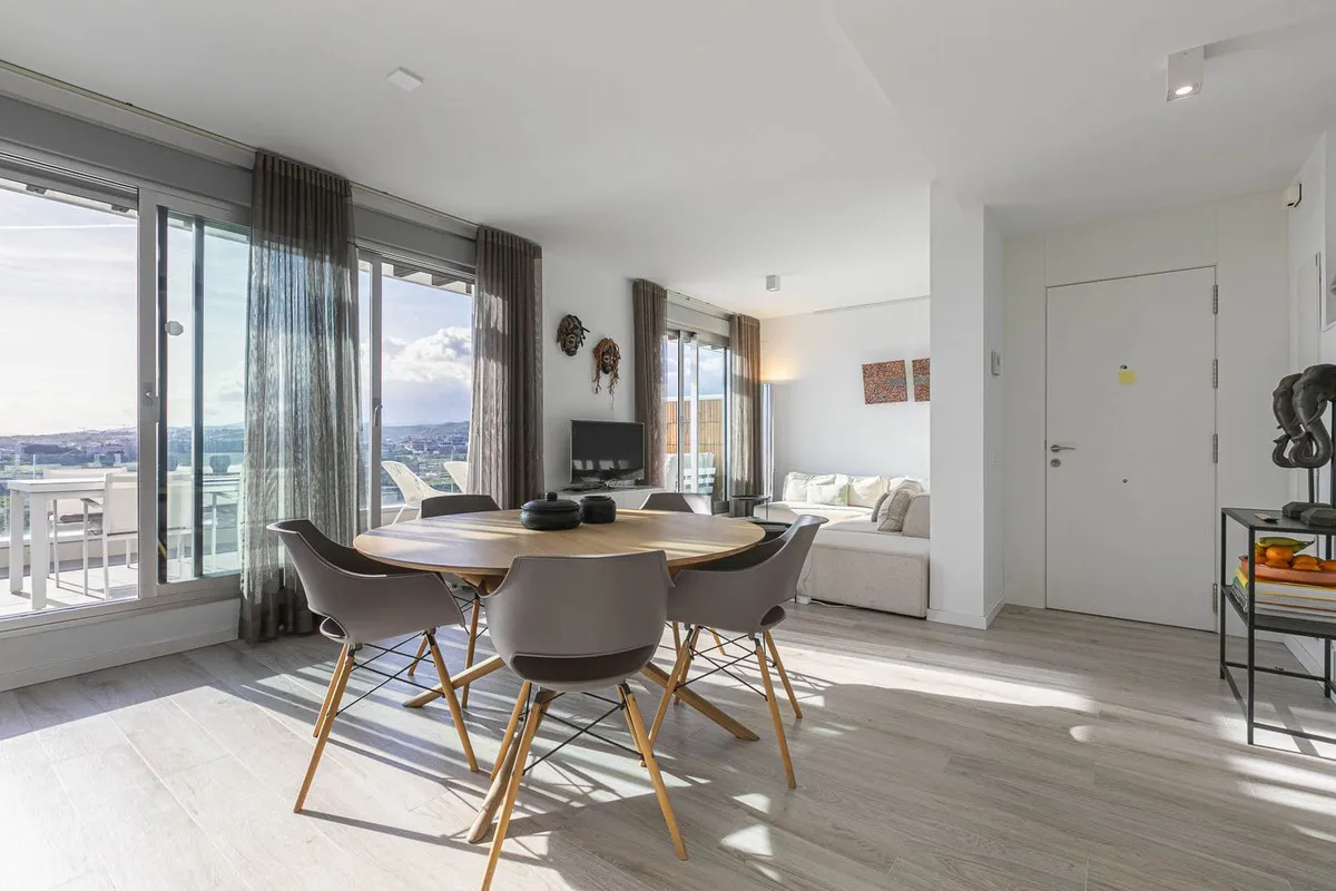 33e066b7-c27b-4282-80c3-cbf972538da7