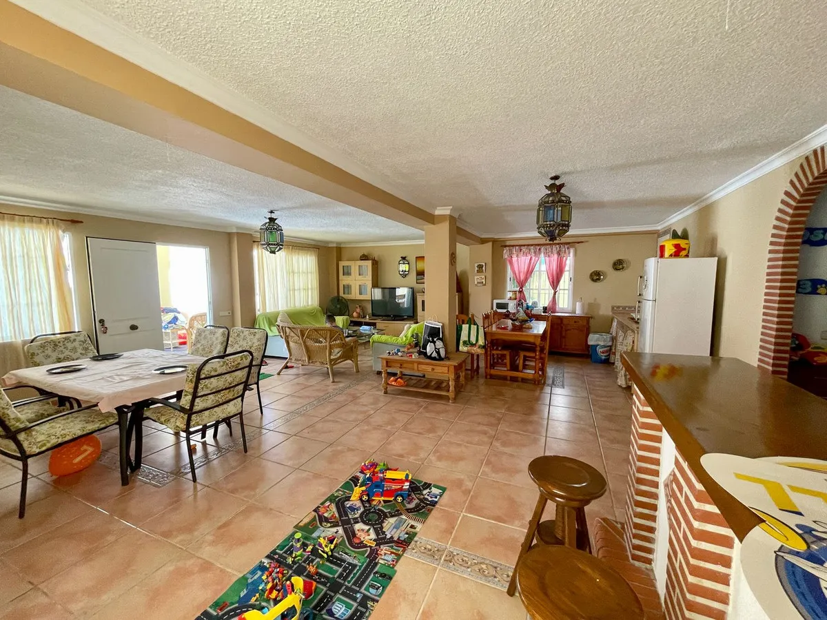 718082d5-4a8a-4ada-960d-407af5ca785f