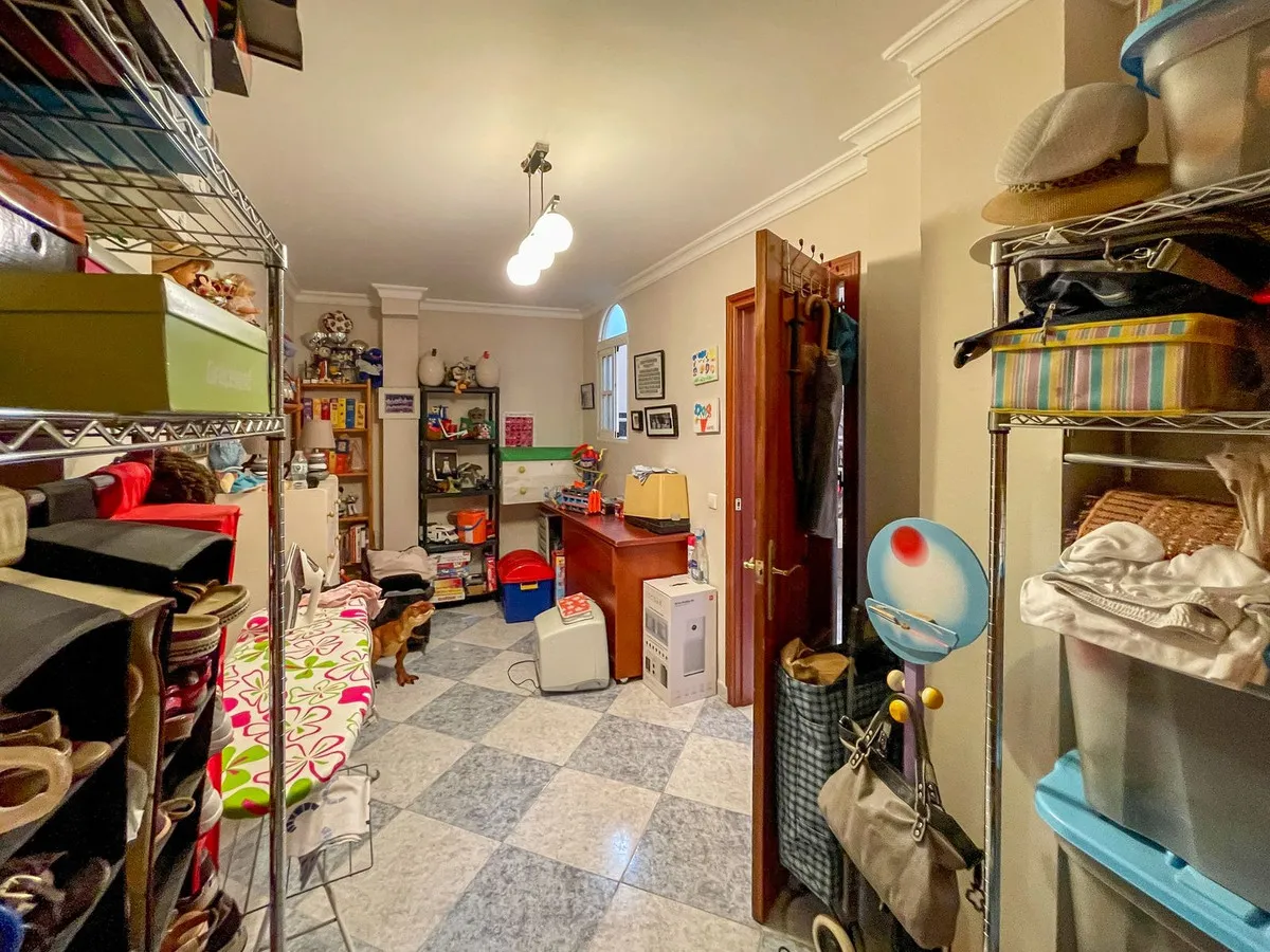 7c67319b-3e29-42b7-a2fb-dded3afd21ac