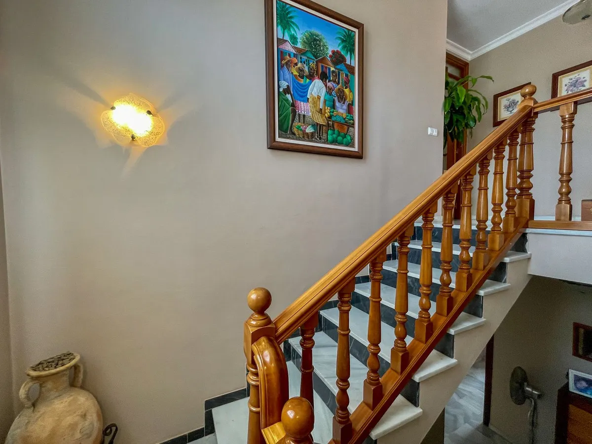 7dde5bc0-b720-49a6-bb73-c9c8bbab5b3f