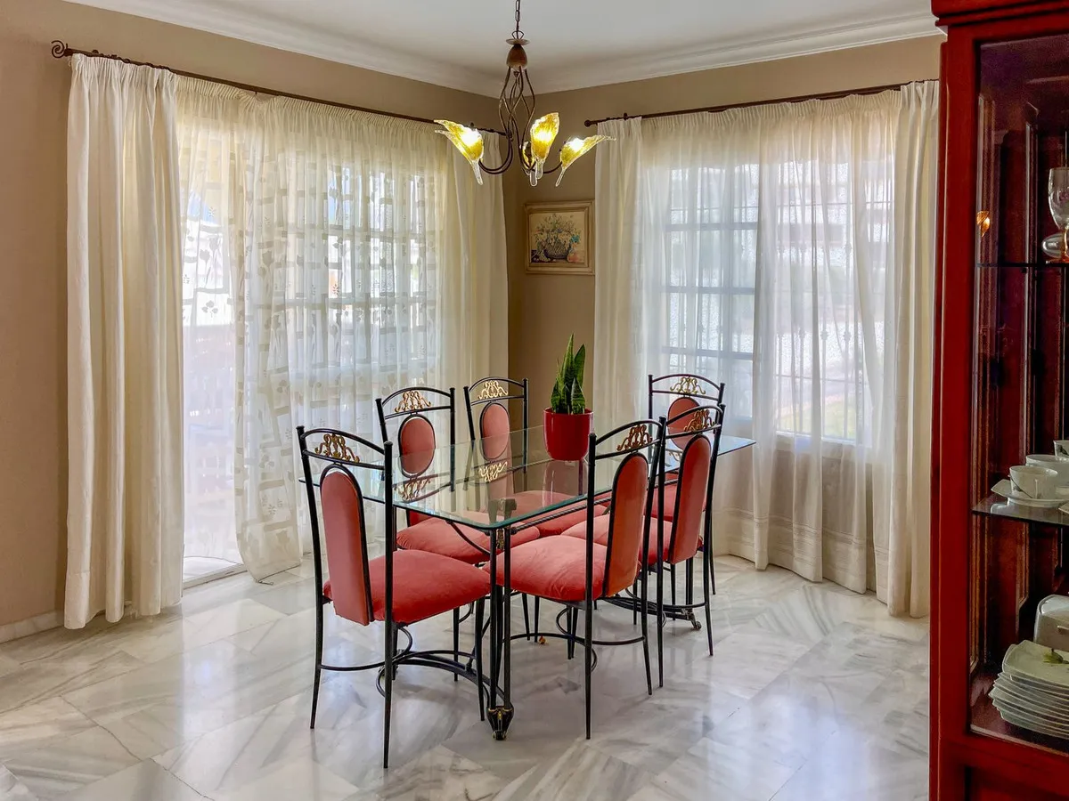 d222d2cd-223d-4e87-b8ff-b22592f23506