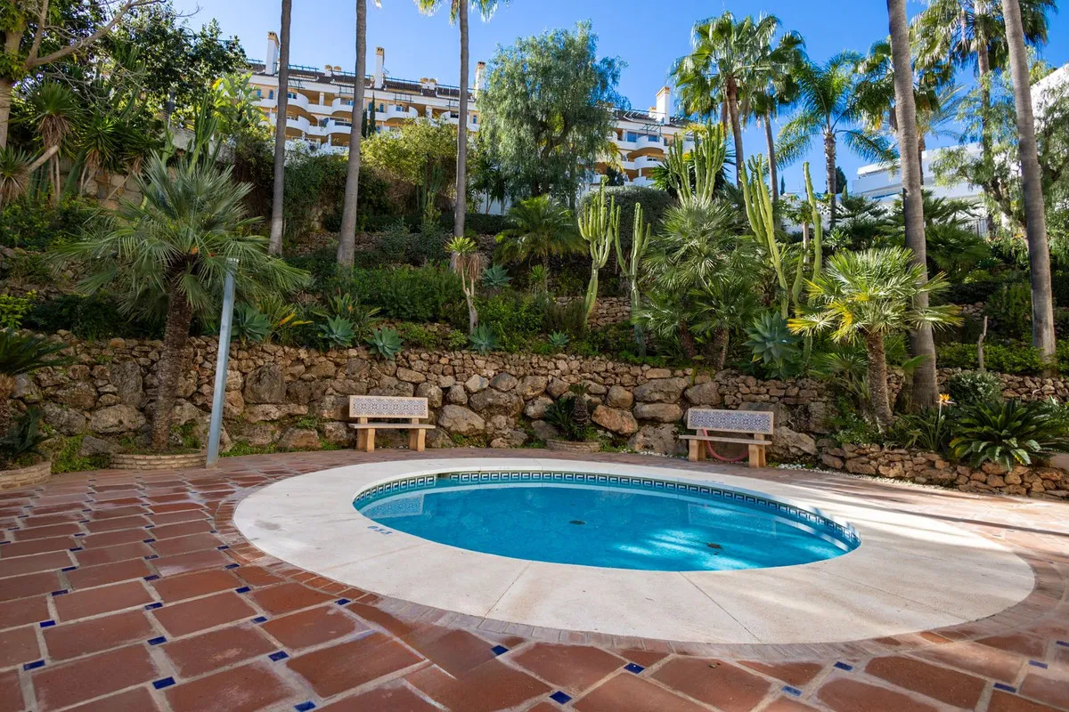 1d985ef9-ac9a-4ec3-9fd6-f6e5b5e7905f