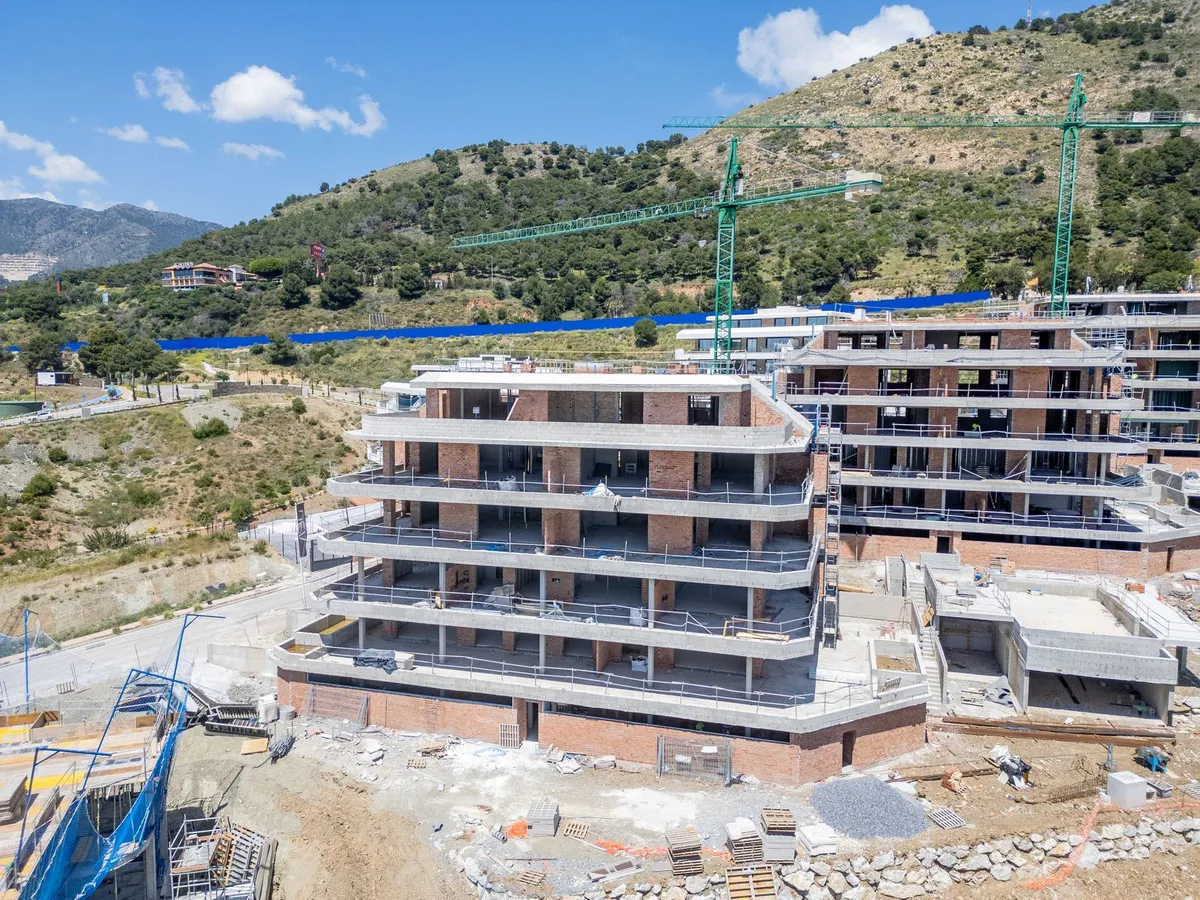 2536290c-7ea9-41c0-ac46-5208e6fd7735