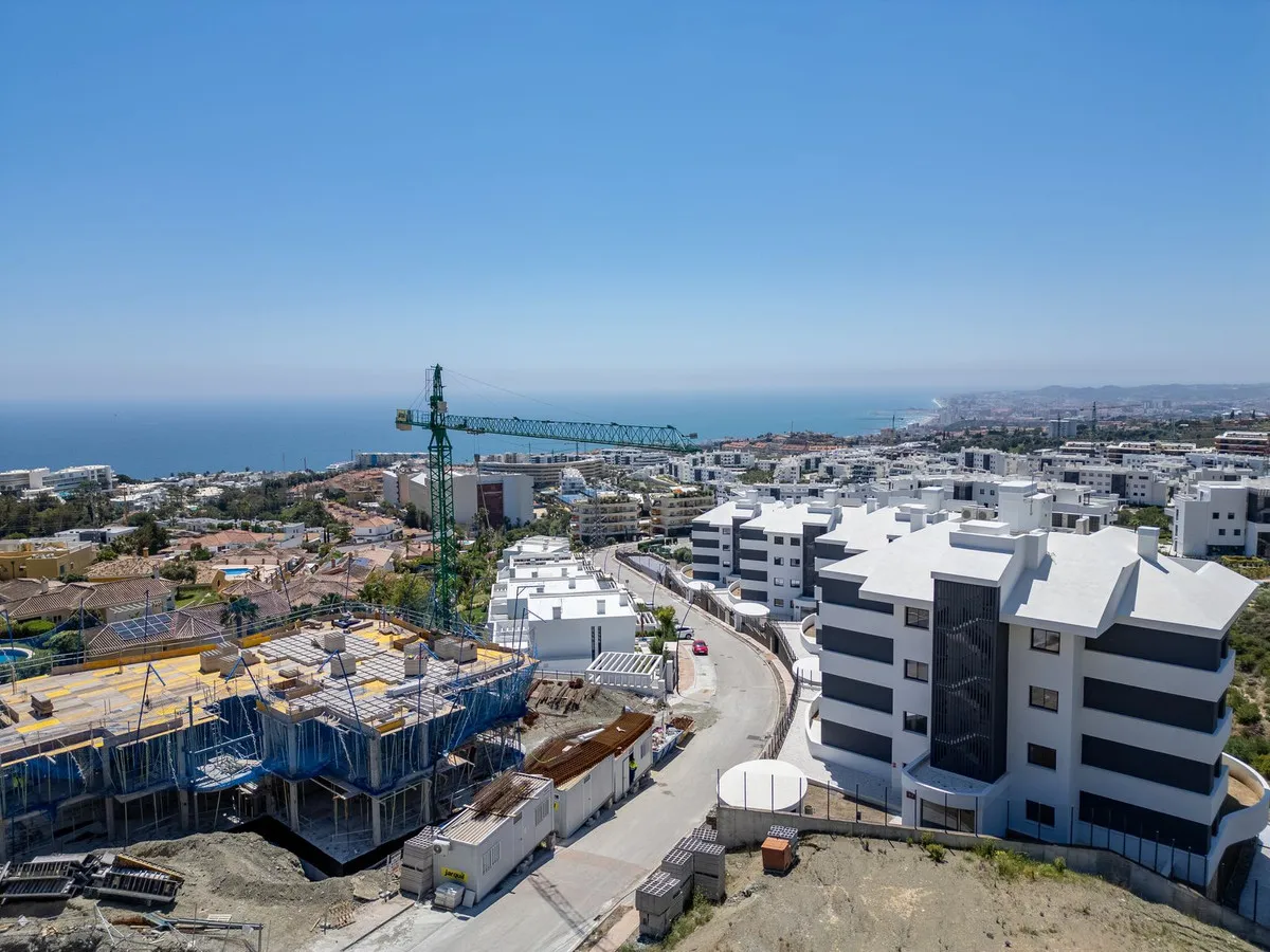 b953fc61-de2b-4ada-9456-37250d5b3fc4