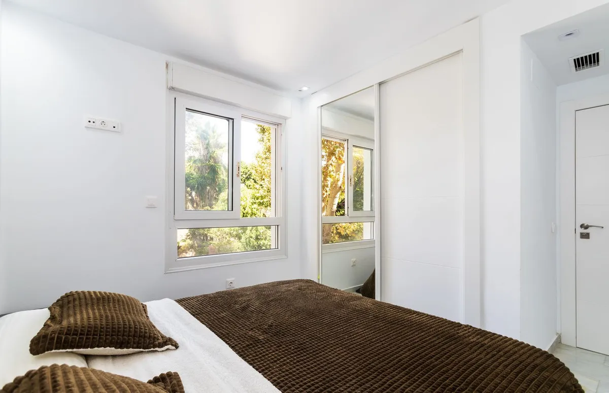 c3245889-d110-4651-b7e8-90dcf27aa8cb