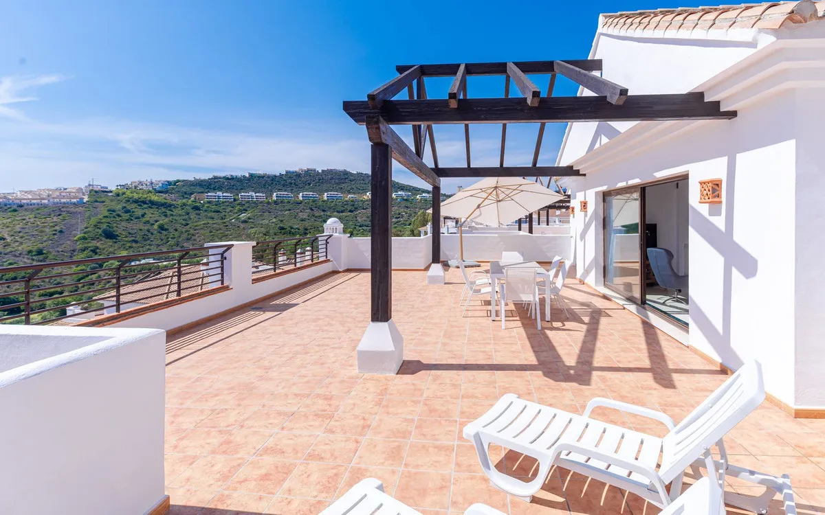 60d2c528-7449-455c-9315-6ed8352d4aa4