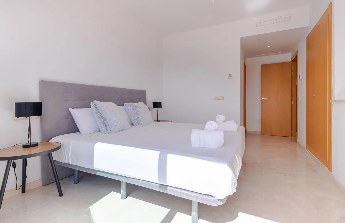 7c2d4829-9f62-4dbd-8aa7-1a38ad823353