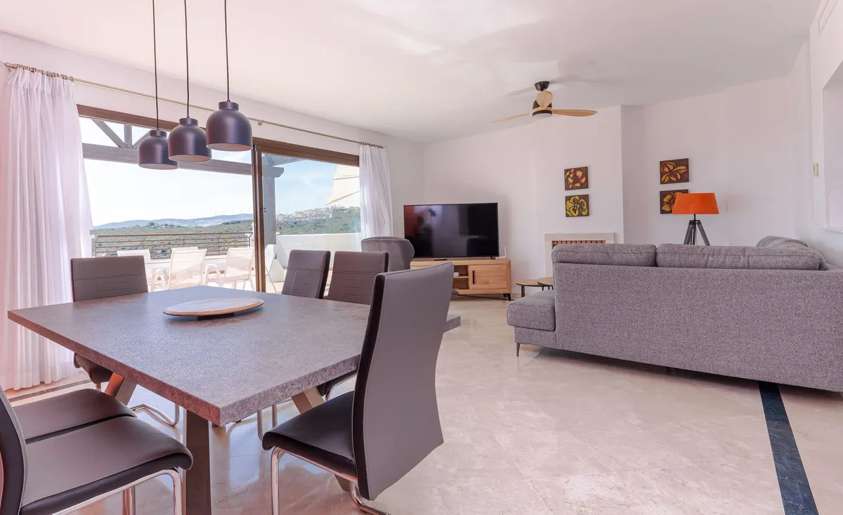 86ae119f-6120-4838-9d73-6556595b0ba6