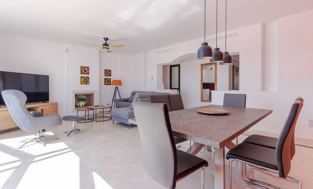 899c4431-9f00-4269-8fa9-934be8f9336d