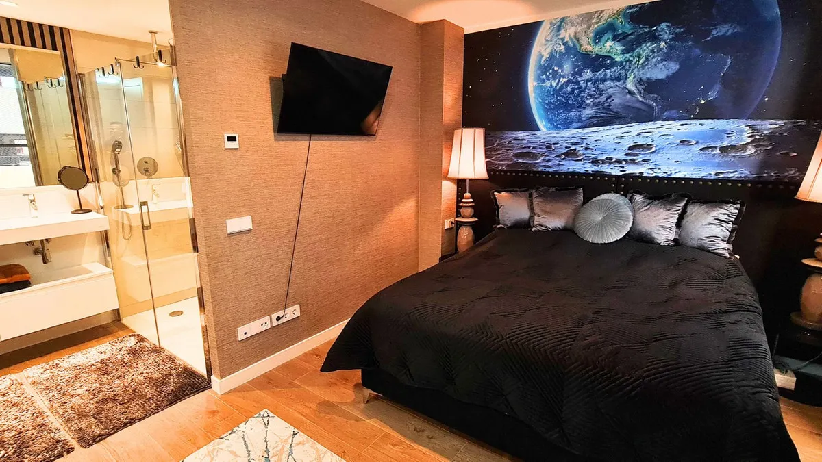 749b9bc3-9312-40f5-b7da-92feb4e597b6