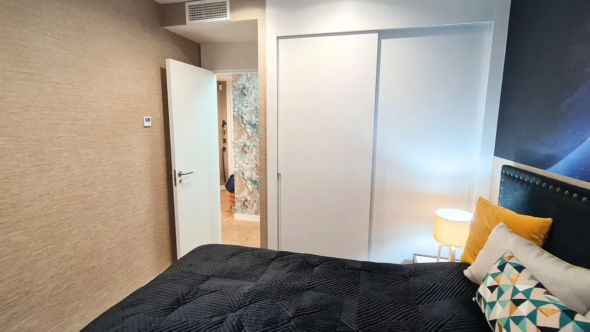 75ca20e3-2e51-41df-a405-2f1d59a6f711