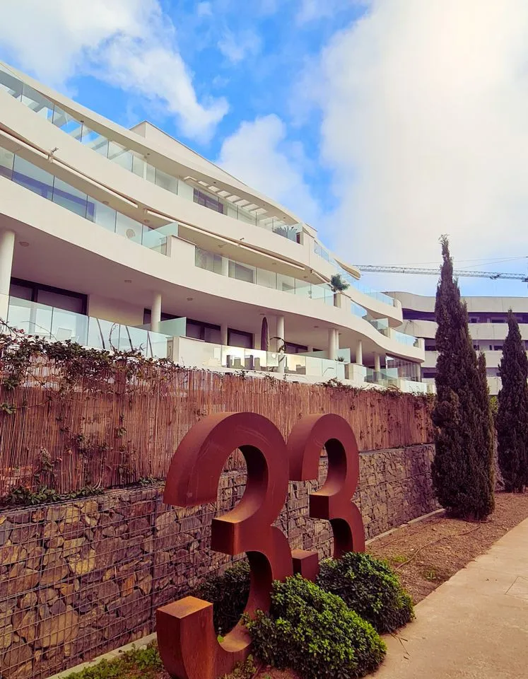 7acc69b4-ceac-4c34-b093-dc3c3d90a71d