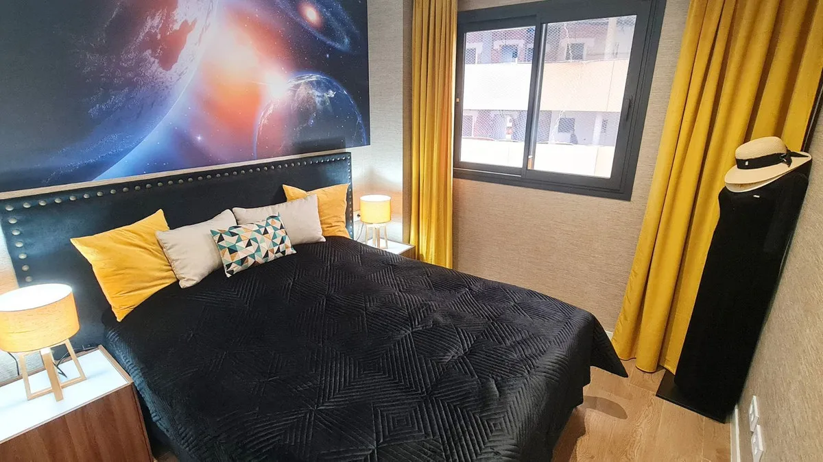 8ba2051c-2d07-4869-8de6-f98c0acaca0c