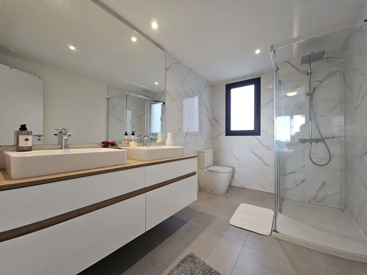 13fc6821-faeb-4df2-9ab7-eaefbd84d83f