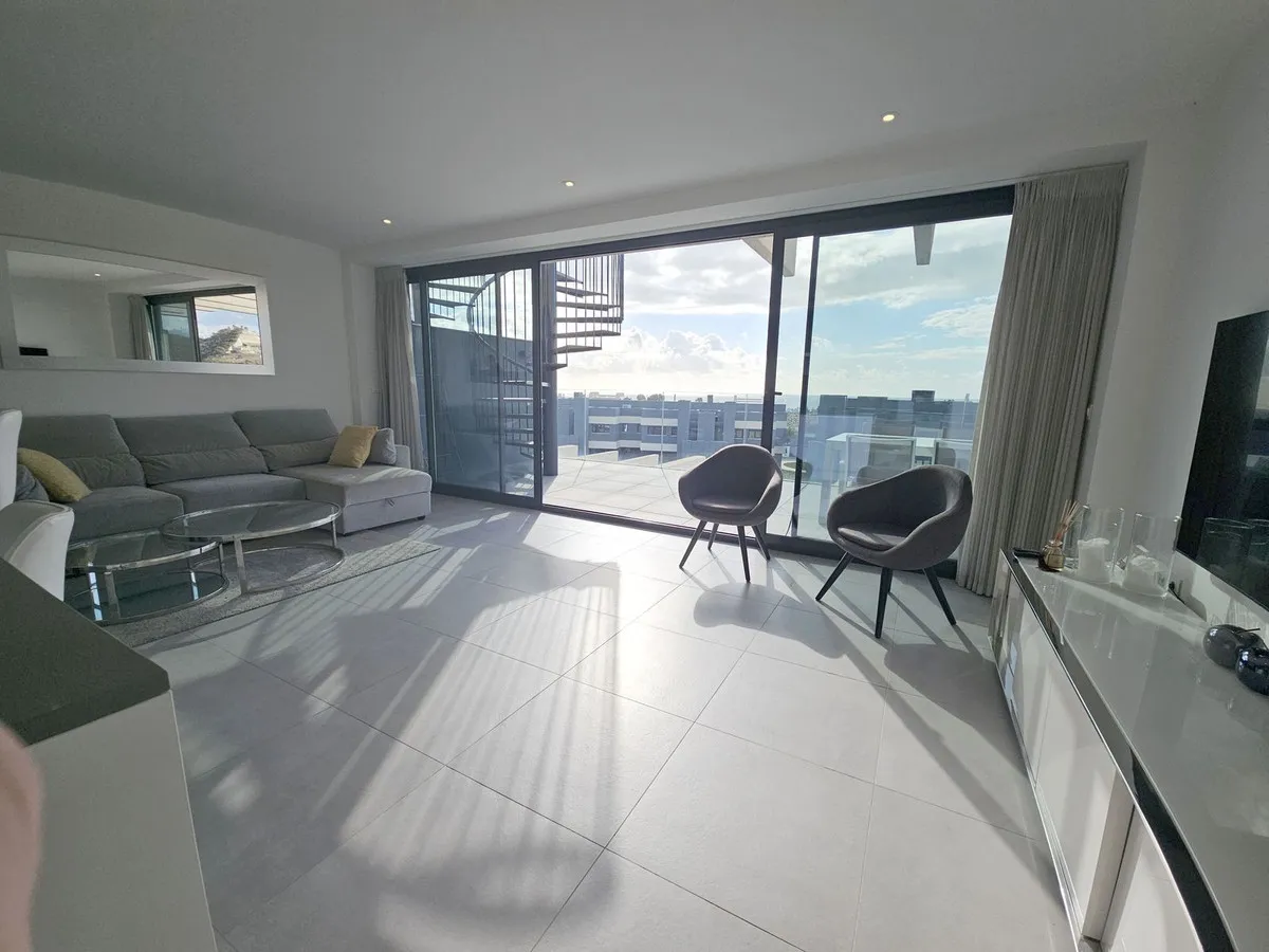 93861250-a2d2-4712-b80a-41e84e381e07