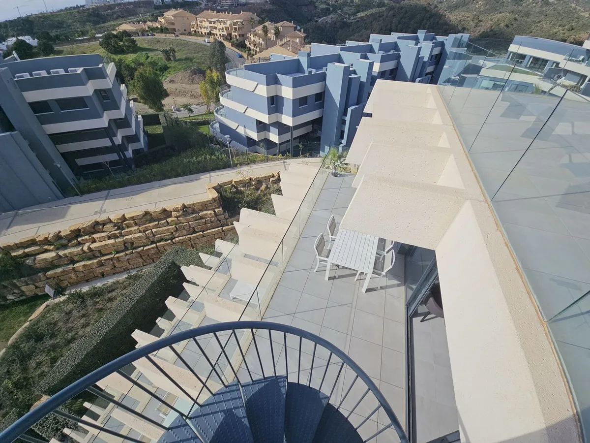 d4612a49-104a-4f63-822e-ae3fc70cc34f