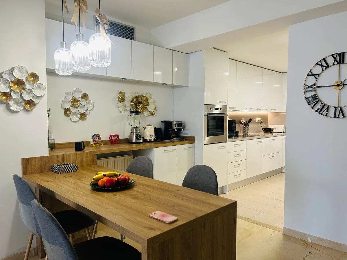 9d44881d-4d4c-4ead-8741-8417d8a953af