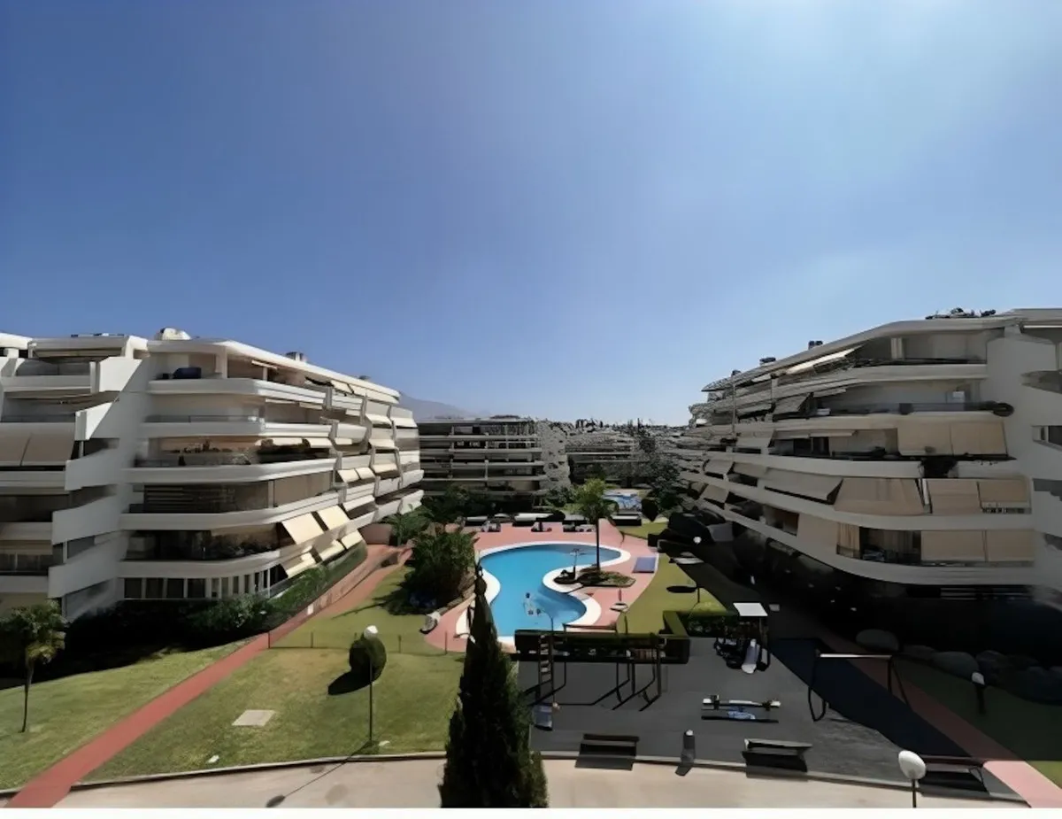 c33cde70-50ac-43d0-a225-a60467cb18a3