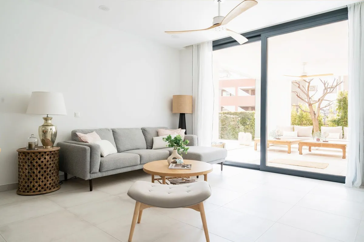 996b207d-7f9f-4430-a5fa-6b0c4f010f5b