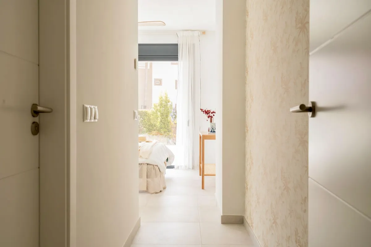 ac1e0d3b-2ba3-48c3-9ae5-7784e37bb958