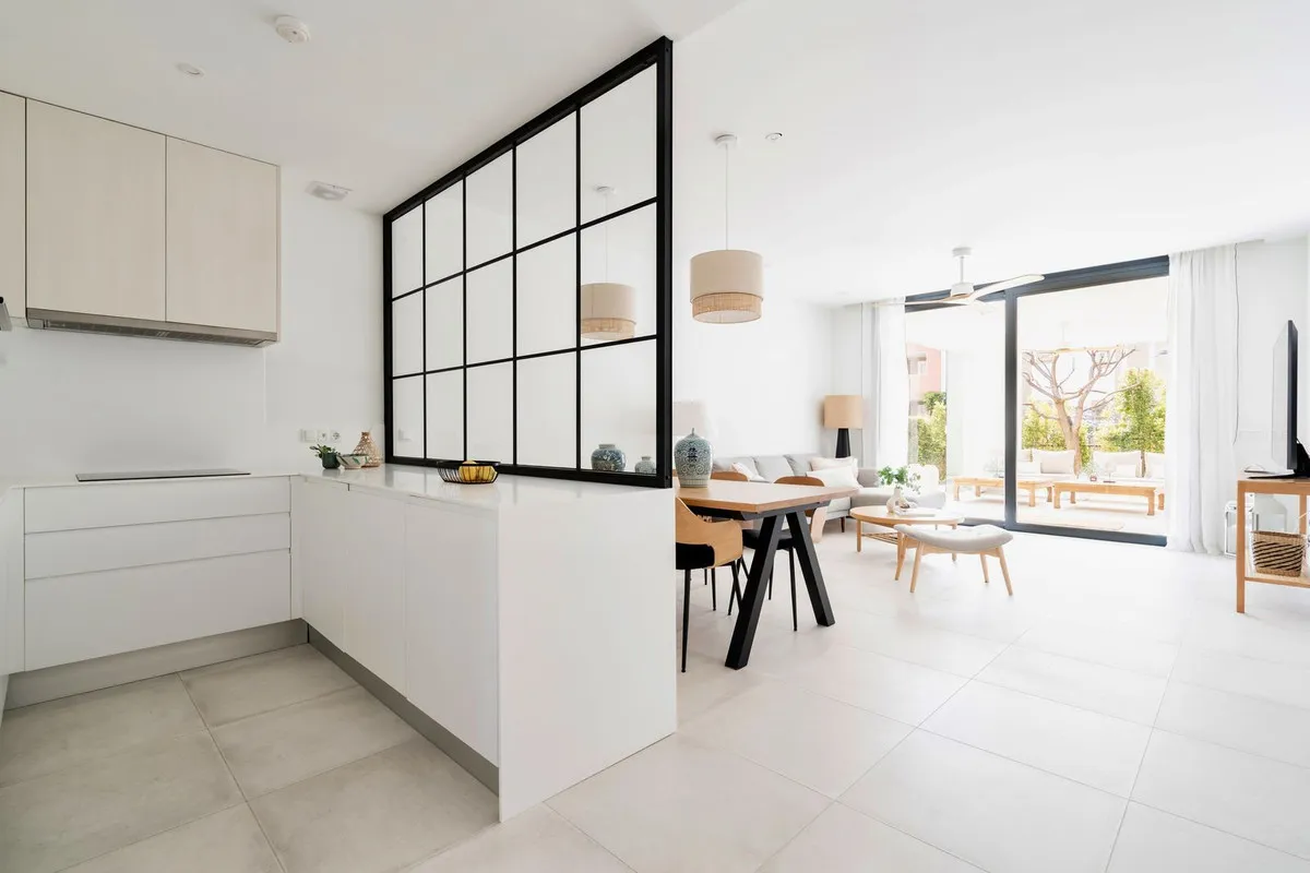 bd1052c8-4c68-4910-a67b-4ec1eb91216f