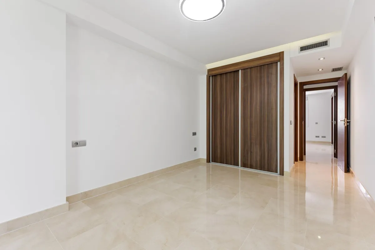 23945bc1-6a1c-4afb-b422-5b12d8c4b3b9