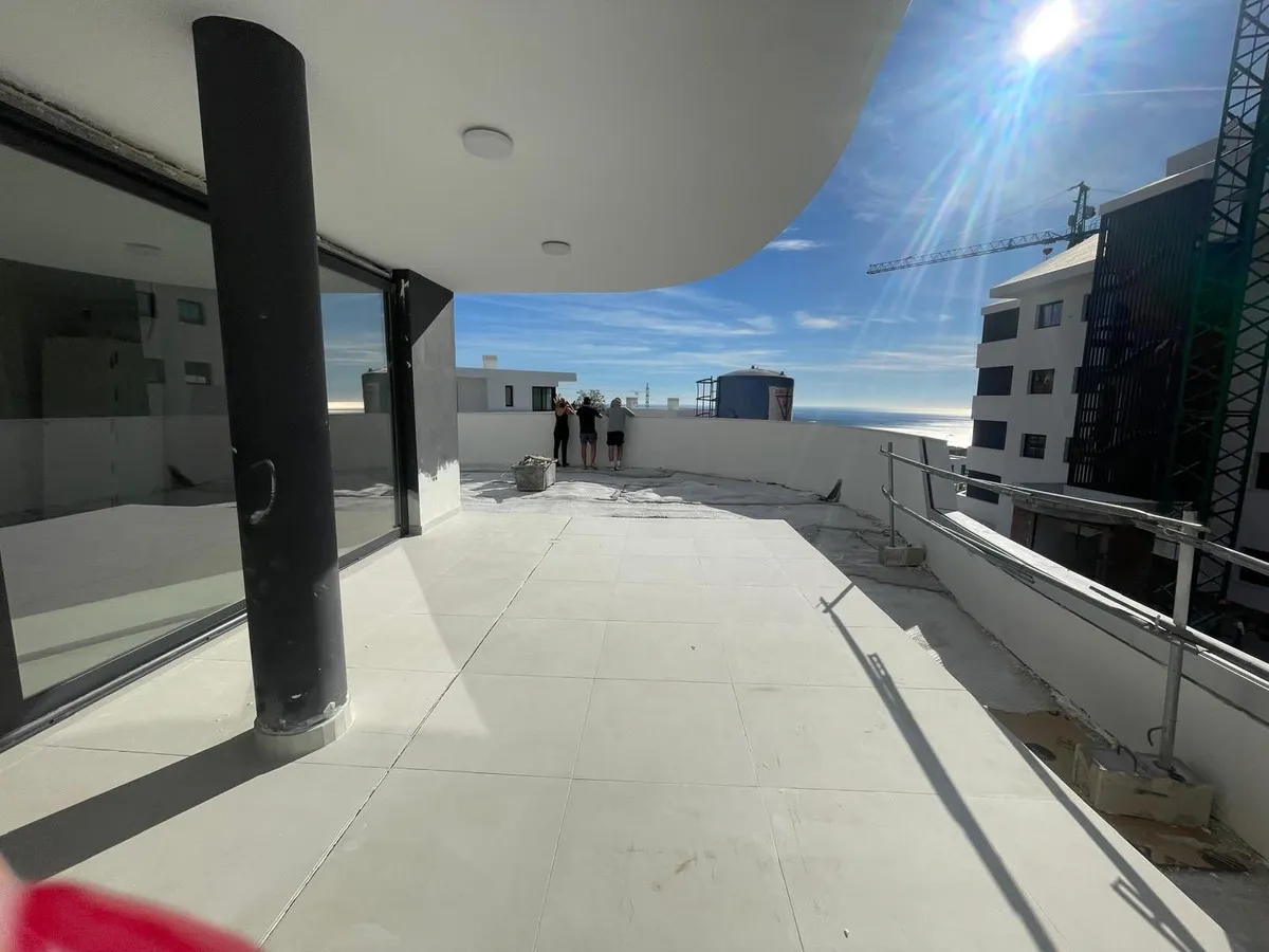 4262c2a1-357d-41a5-92bf-7c8fc6e3b7ed