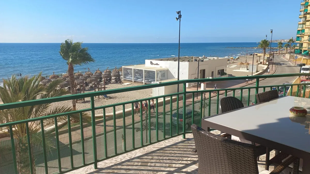 25e0bc7e-cc29-457d-93ef-ce34380cbc78